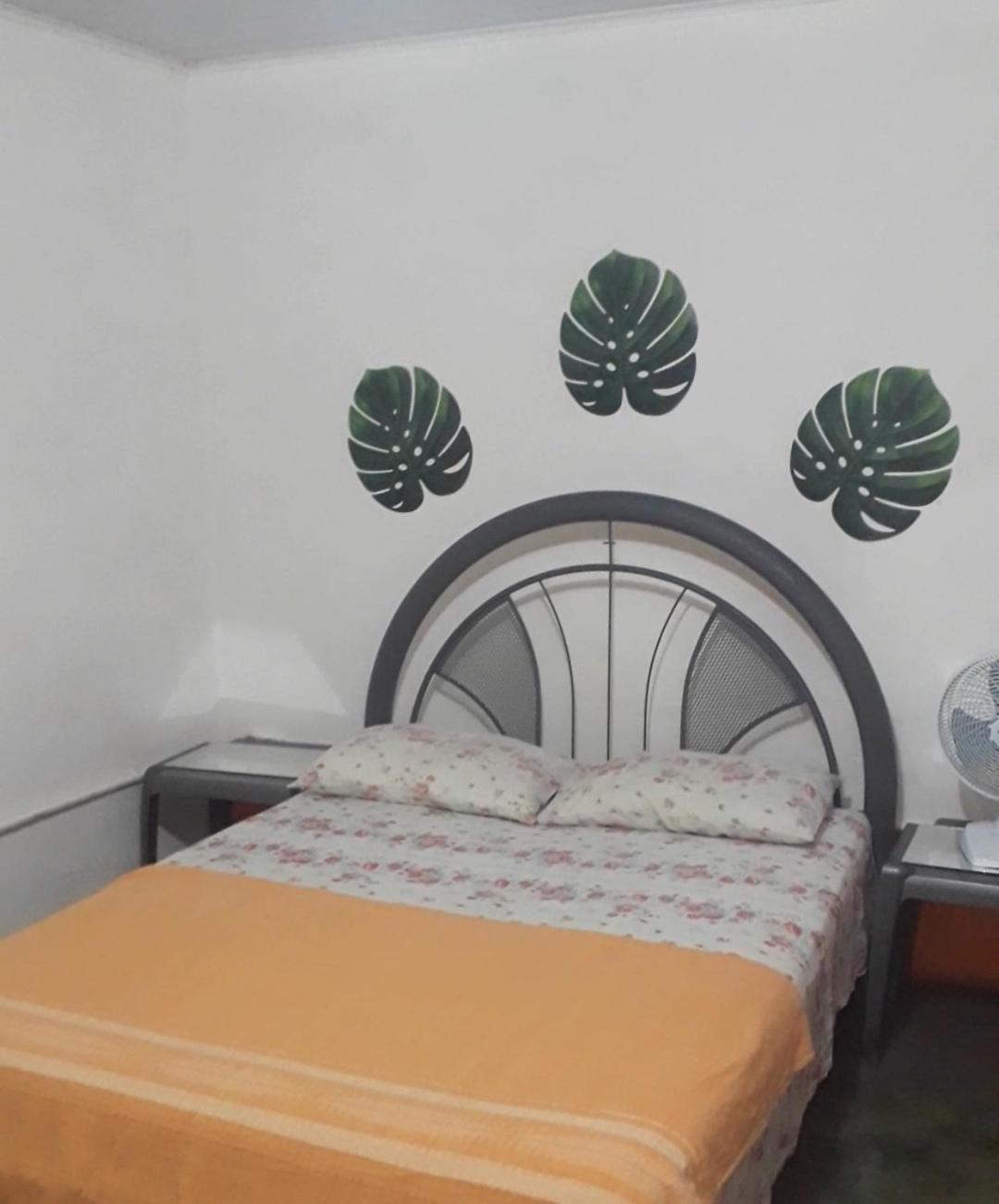 Perto Do Aeroporto De Salvador - Dona Pitanga Hostel เลาโร เด เฟรย์ตัส ภายนอก รูปภาพ